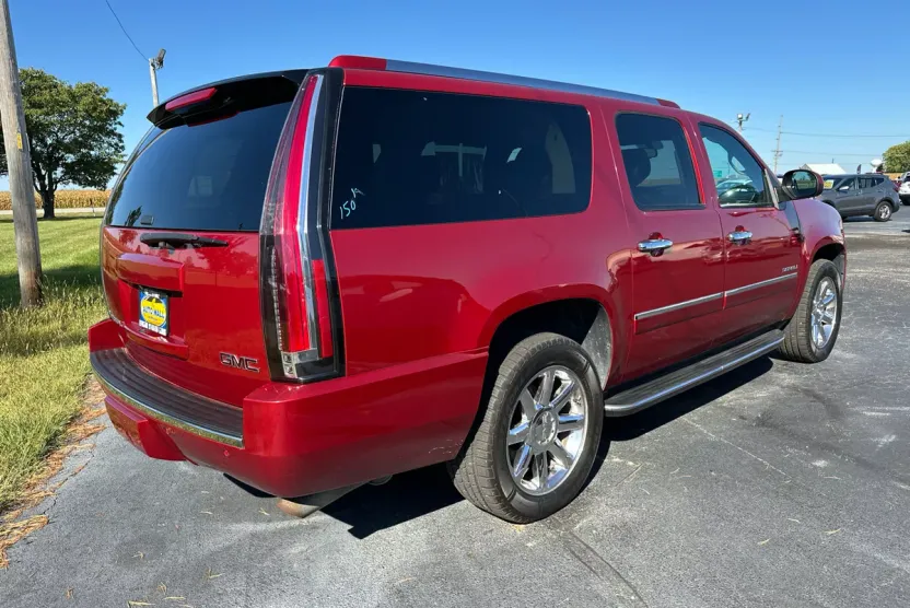 2014 Gmc Yukon XL Denali photo 1