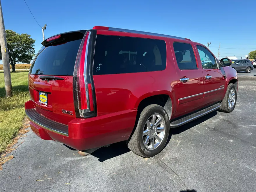 2014 Gmc Yukon XL Denali photo 1