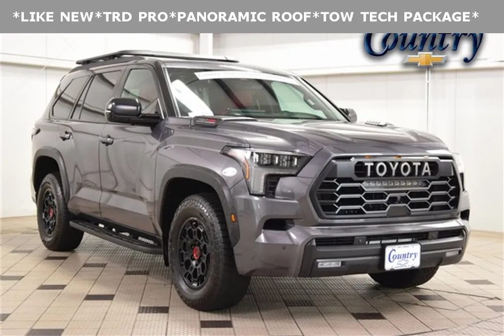2025 Toyota Sequoia SR5 photo 1