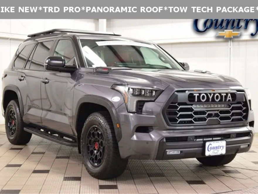 2025 Toyota Sequoia SR5 photo 1