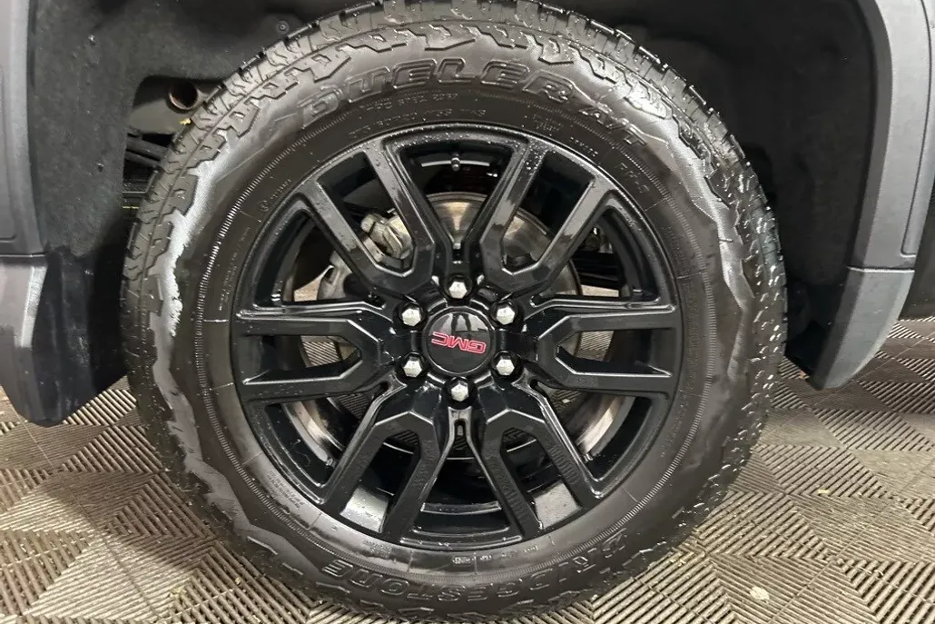 2024 Gmc Sierra 1500 Elevation photo 1