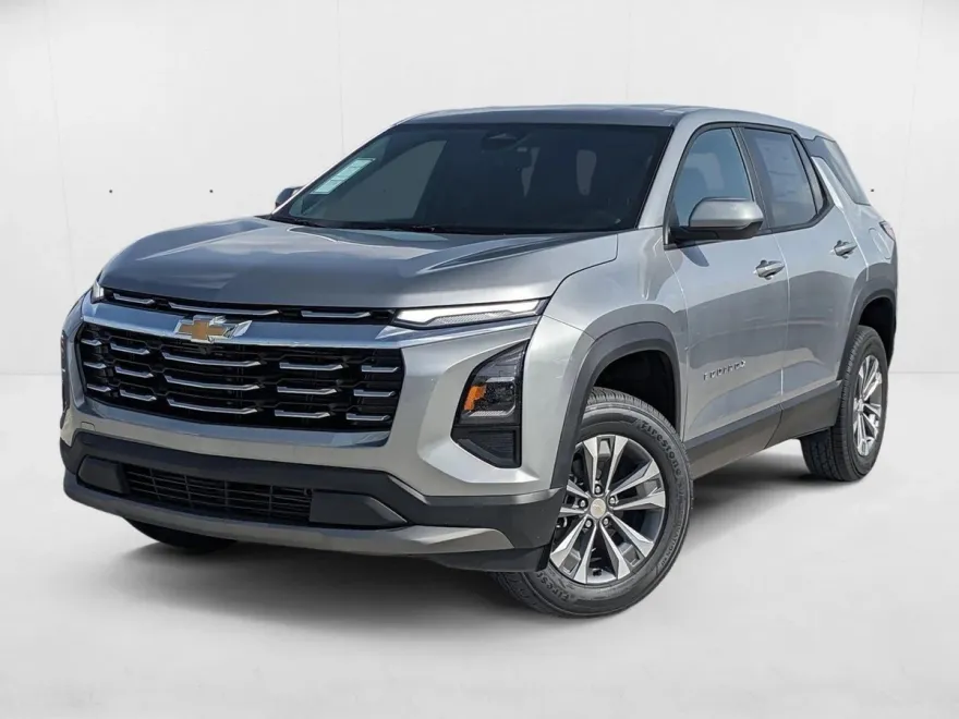 2026 Chevrolet Equinox LT photo 1