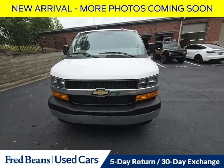 2023 Chevrolet Express 2500 Work Van Cargo photo 1