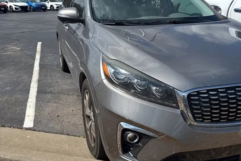 2019 Kia Sorento SX photo 1