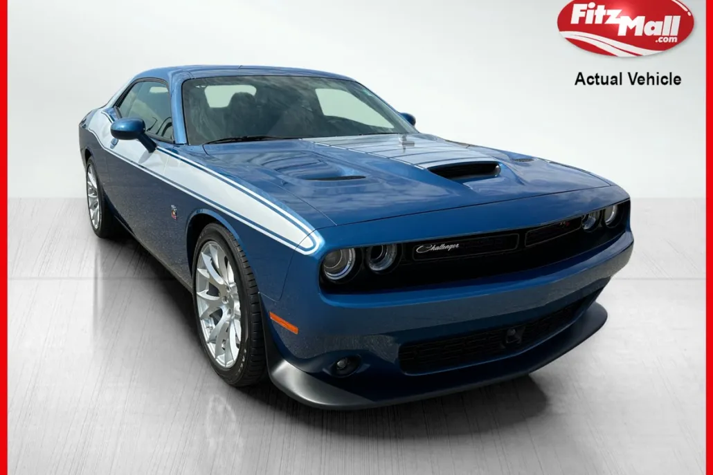 2023 Dodge Challenger R/T Scat Pack Plus photo 1