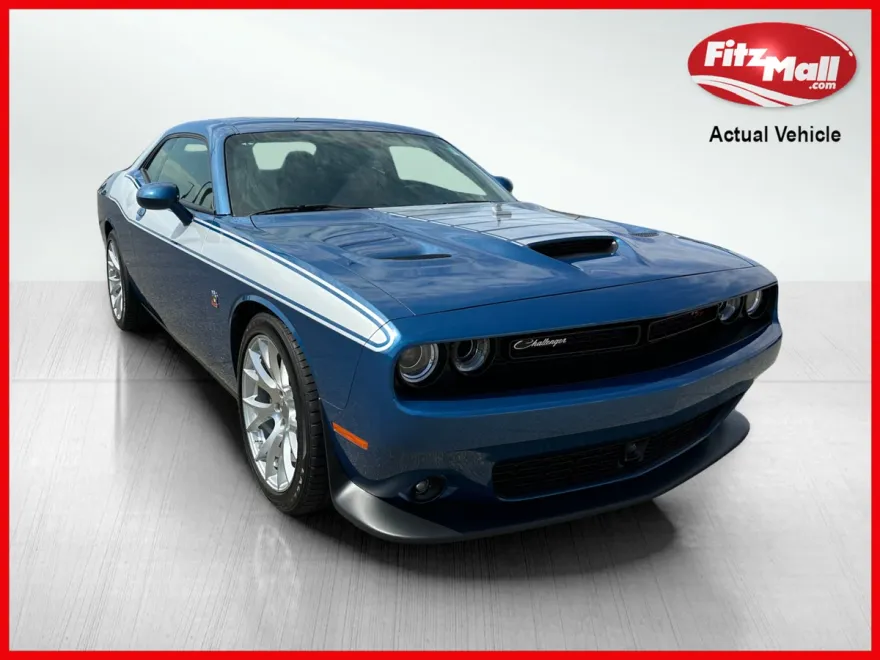 2023 Dodge Challenger R/T Scat Pack Plus photo 1
