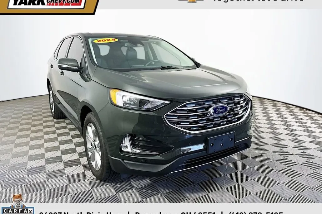 2024 Ford Edge Titanium photo 1