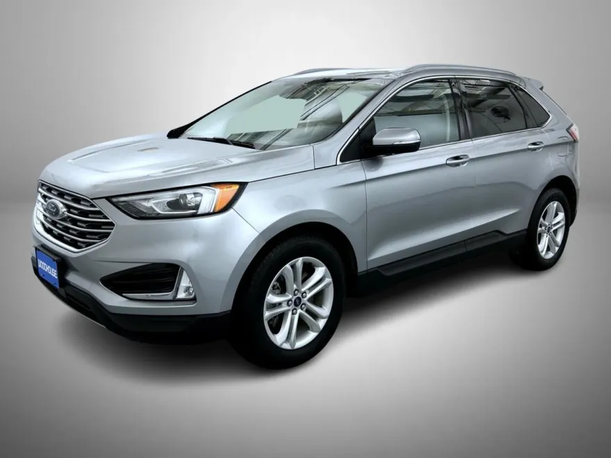 2020 Ford Edge SEL photo 1