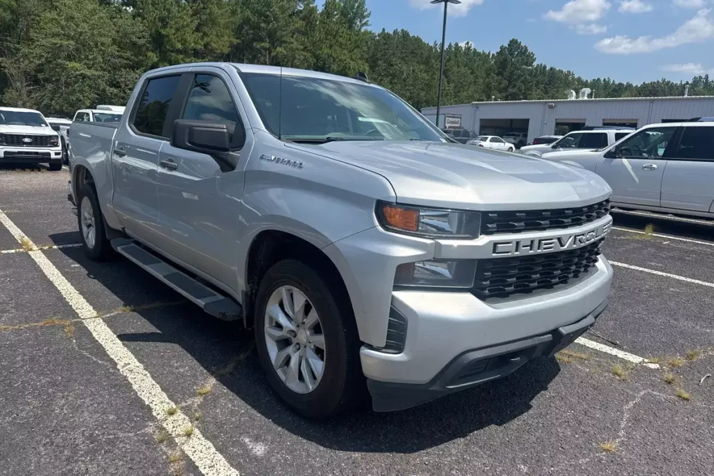 2020 Chevrolet Silverado 1500 Custom photo 1