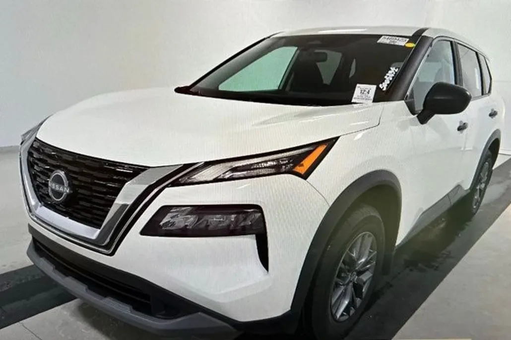 2023 Nissan Rogue S photo 1