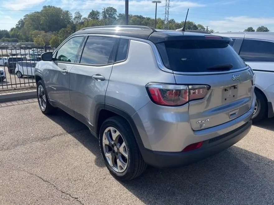 2018 Jeep Compass Limited photo 1