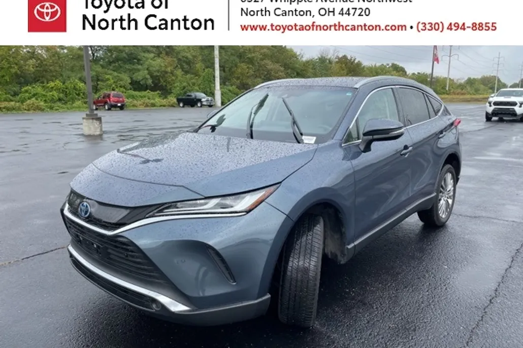 2023 Toyota Venza XLE photo 1