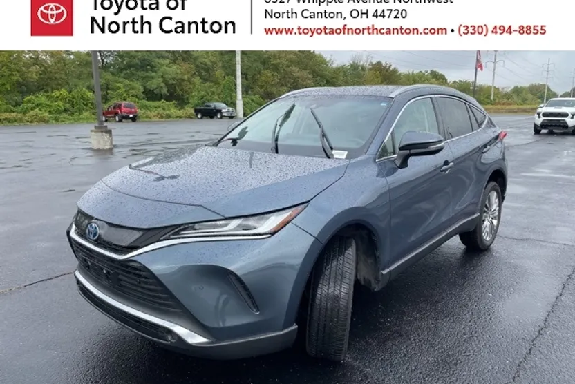2023 Toyota Venza XLE photo 1