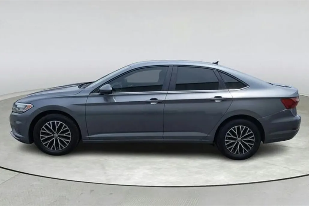 2021 Volkswagen Jetta 1.4T TSI photo 1