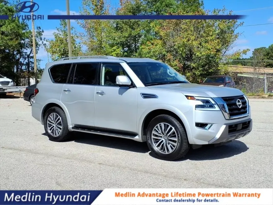 2024 Nissan Armada SL photo 1