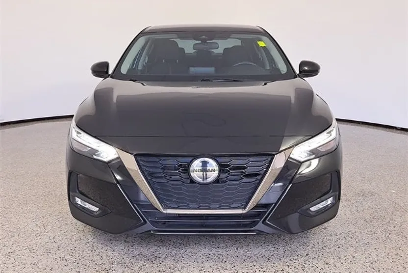 2021 Nissan Sentra SR photo 1