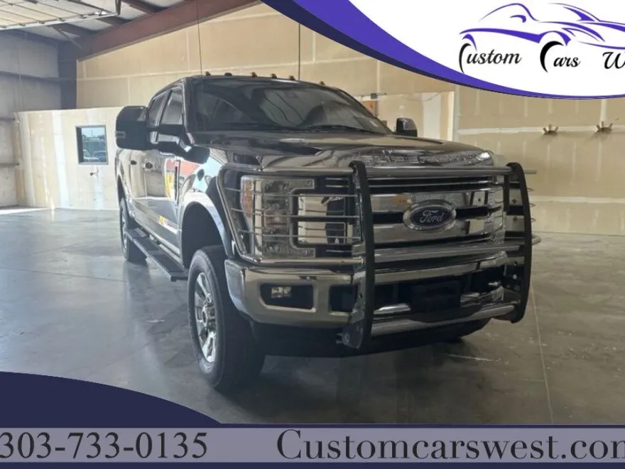 2017 Ford F-250 Lariat photo 1