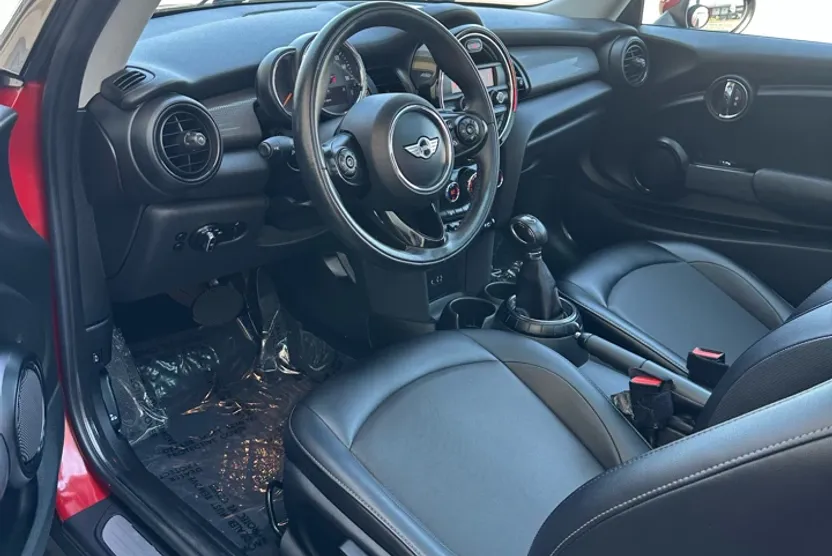 2015 Mini Cooper Base photo 1