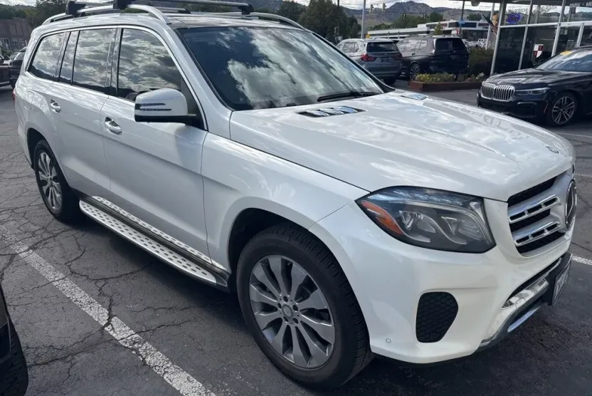 2017 Mercedes Benz GLS 450 photo 1