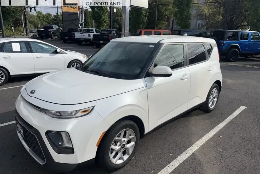 2020 Kia Soul LX S X-Line photo 1