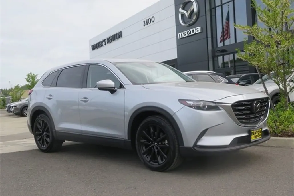 2023 Mazda CX-9 Touring photo 1