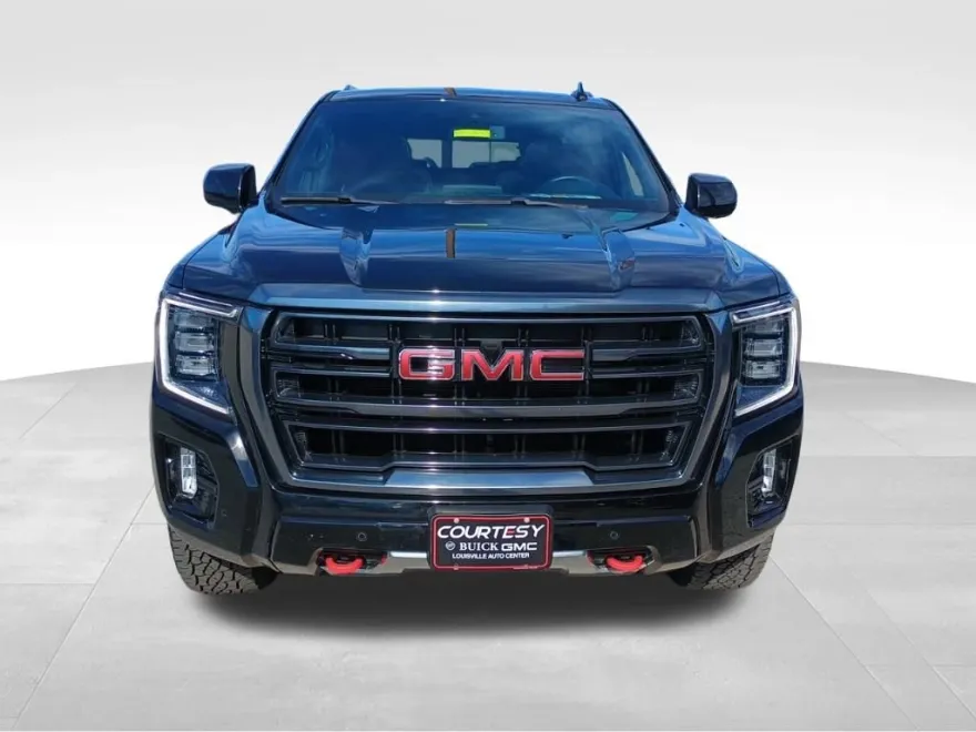 2022 Gmc Yukon AT4 photo 1