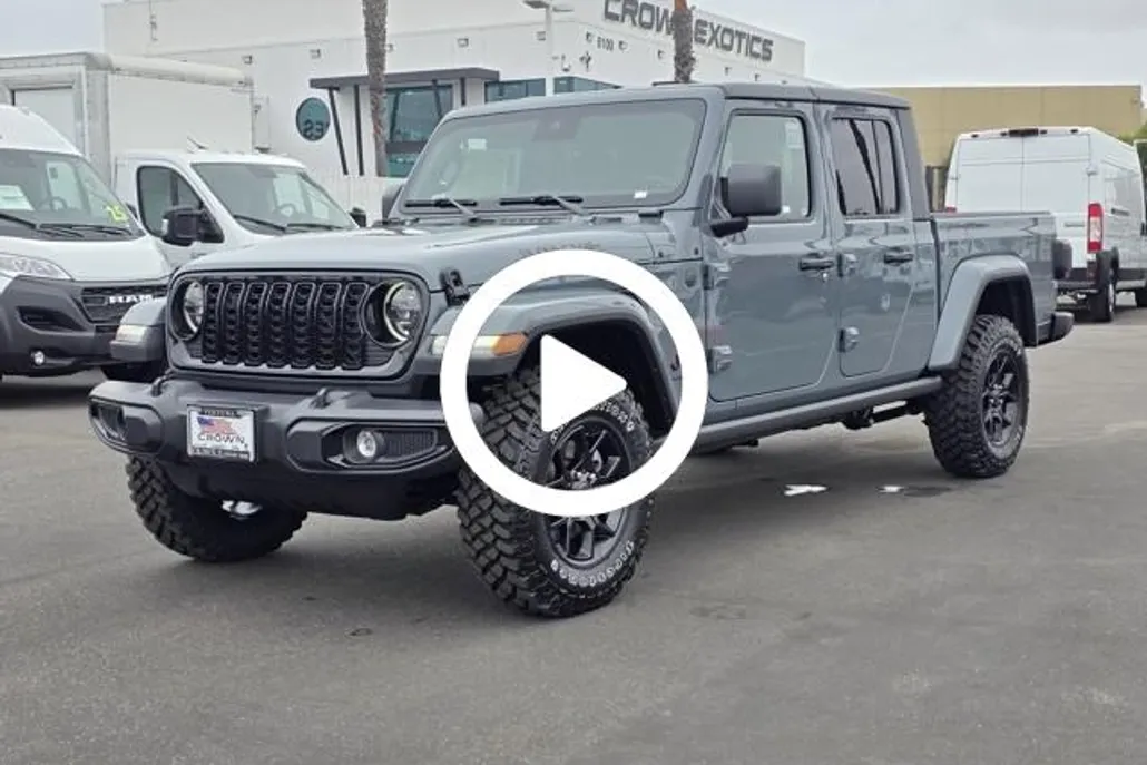 2025 Jeep Gladiator Willys photo 1