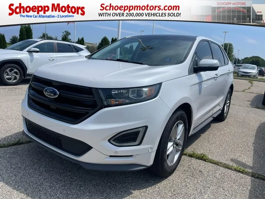 2015 Ford Edge Sport photo 1