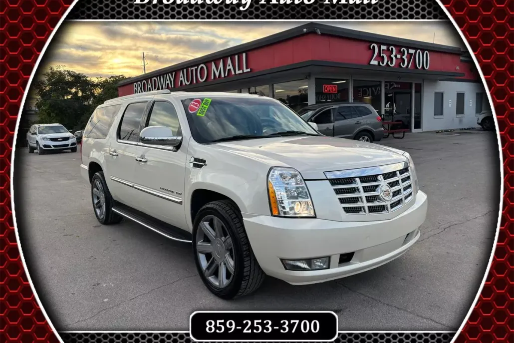 2013 Cadillac Escalade ESV Luxury photo 1