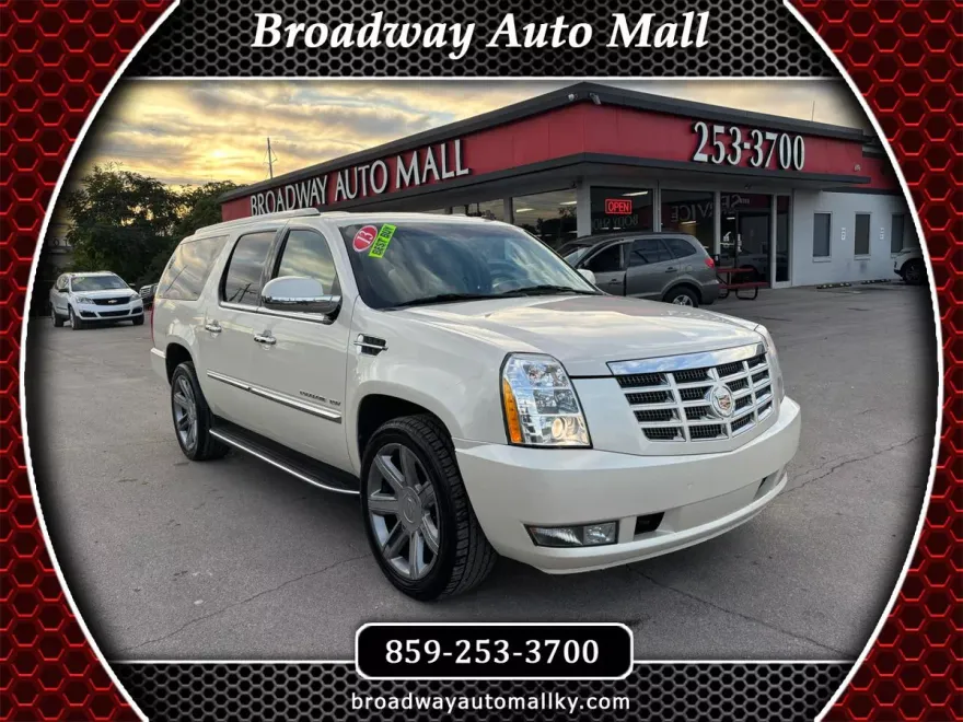 2013 Cadillac Escalade ESV Luxury photo 1