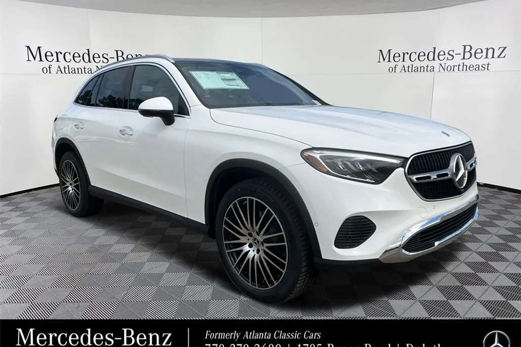 2026 Mercedes Benz GLC 300 photo 1