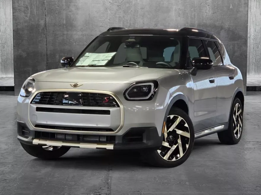 2025 Mini Countryman S photo 1