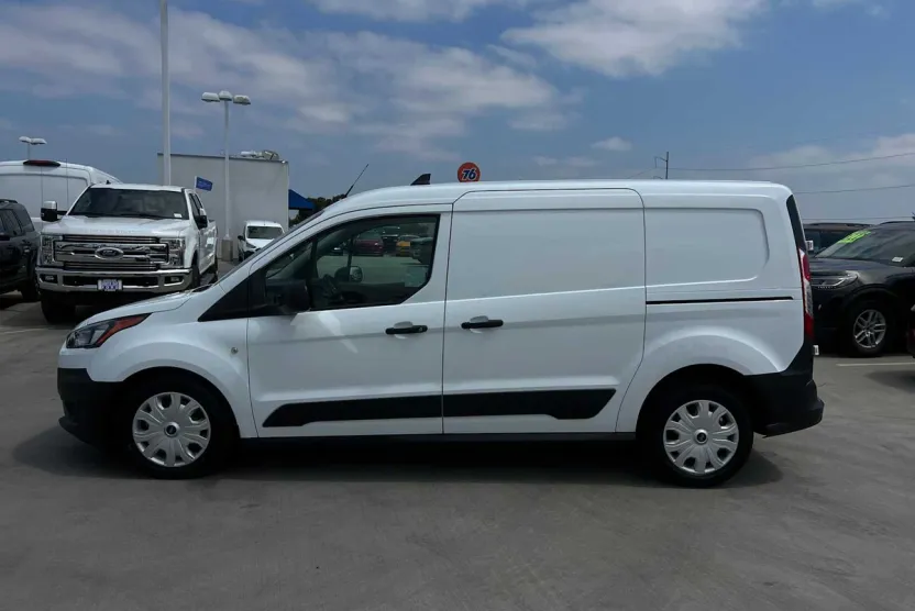 2023 Ford Transit Connect XL photo 1