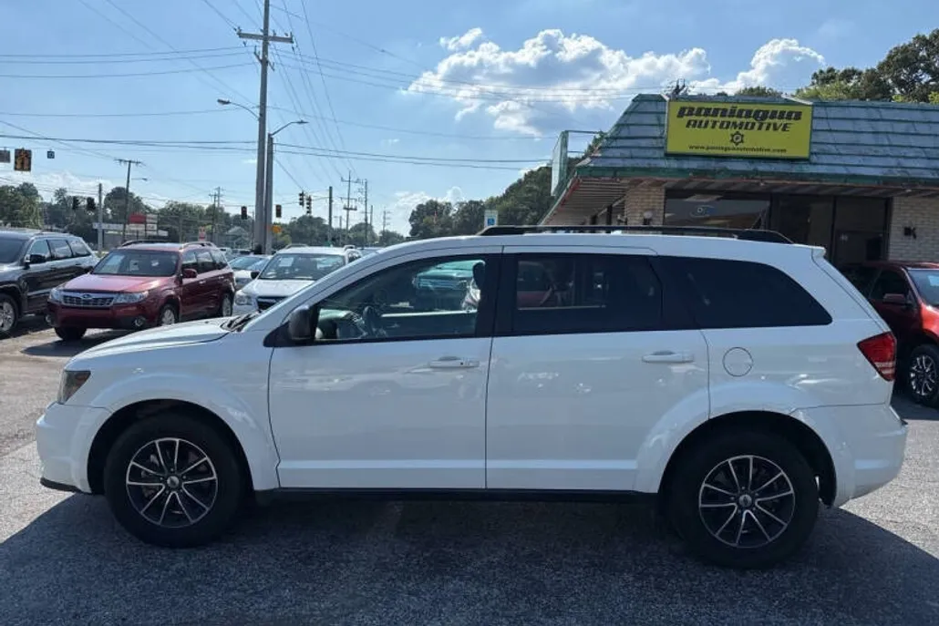 2018 Dodge Journey SE photo 1