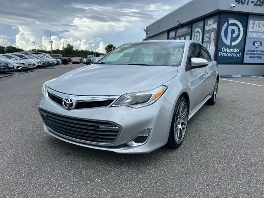 2014 Toyota Avalon XLE photo 1