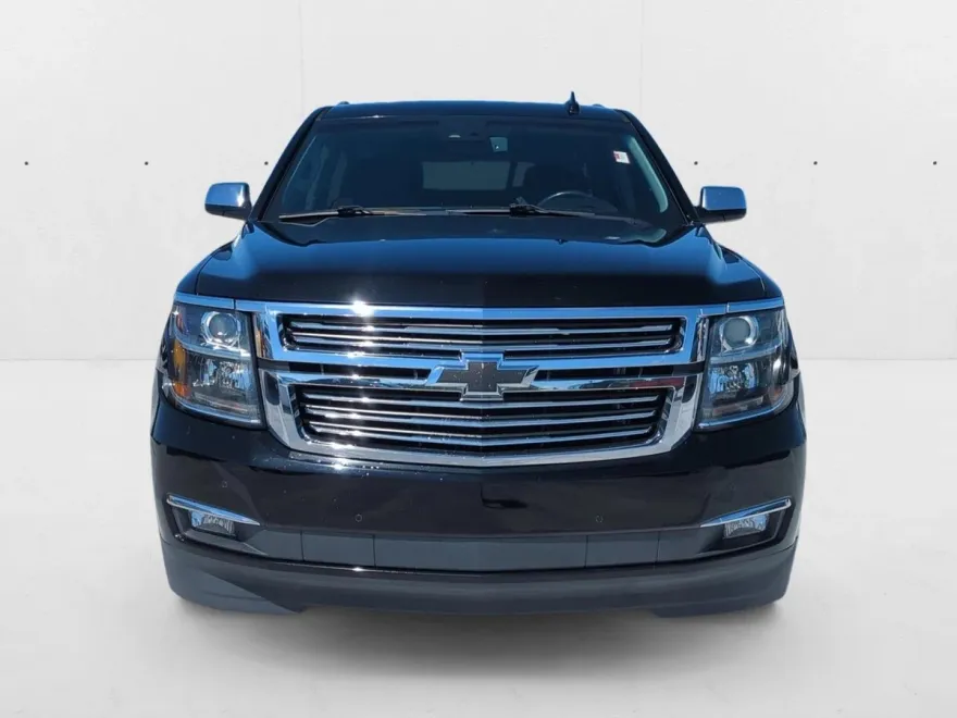 2017 Chevrolet Suburban 1500 Premier photo 1