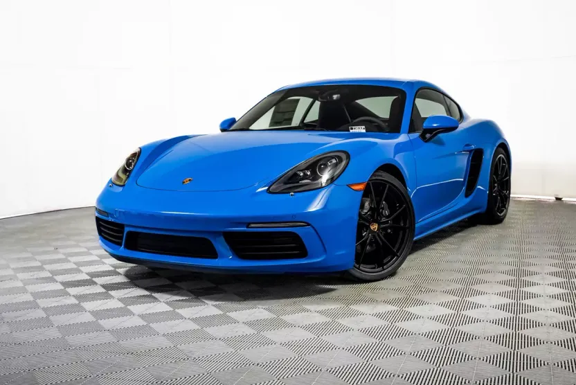 2025 Porsche Cayman photo 1
