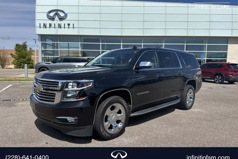 2020 Chevrolet Suburban Premier photo 1
