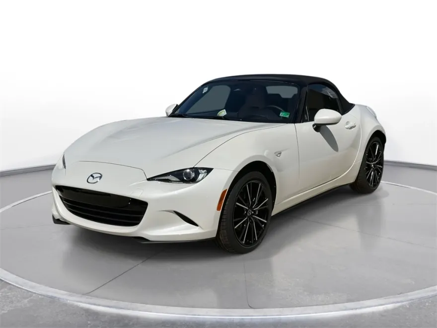 2025 Mazda MX-5 Miata Miata Grand Touring photo 1