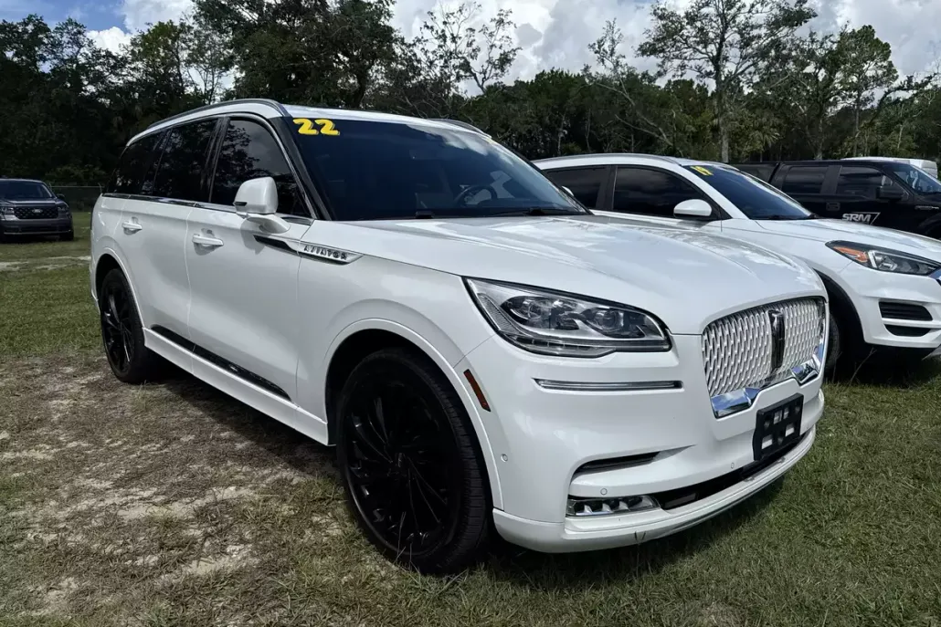2022 Lincoln Aviator Reserve photo 1