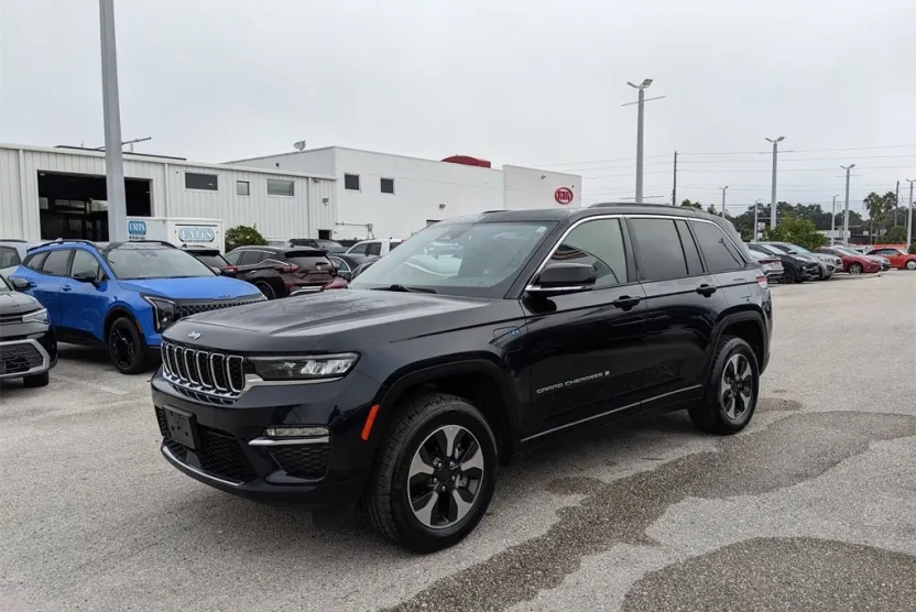 2024 Jeep Grand Cherokee Limited 4xe photo 1