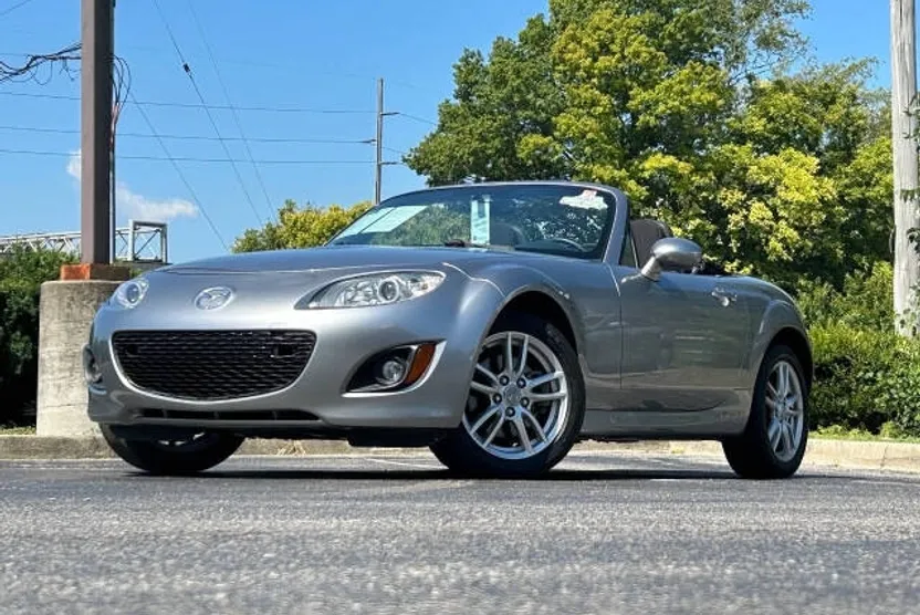 2010 Mazda MX-5 Miata Miata Grand Touring photo 1