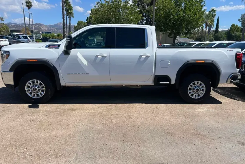 2023 Gmc Sierra HD SLE photo 1