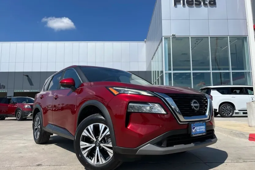 2023 Nissan Rogue SV photo 1