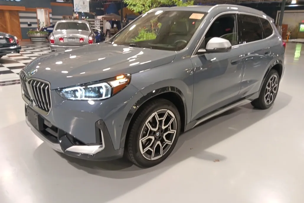 2024 Bmw X1 XDrive28i photo 1