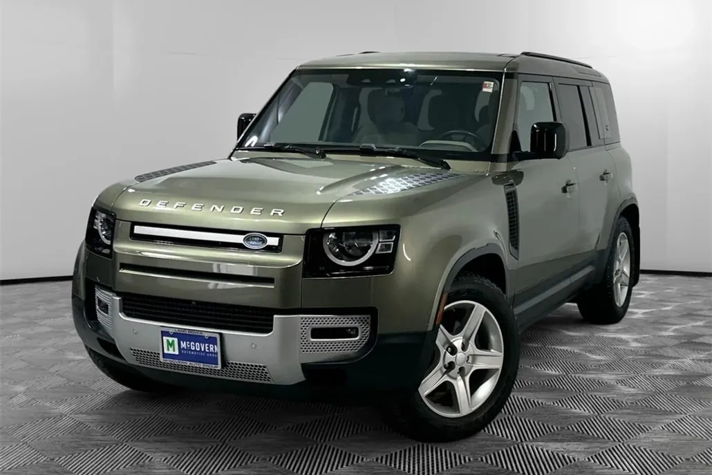 2020 Land Rover Defender 110 S photo 1