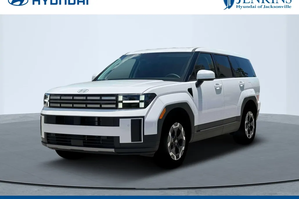 2026 Hyundai Santa Fe SE photo 1
