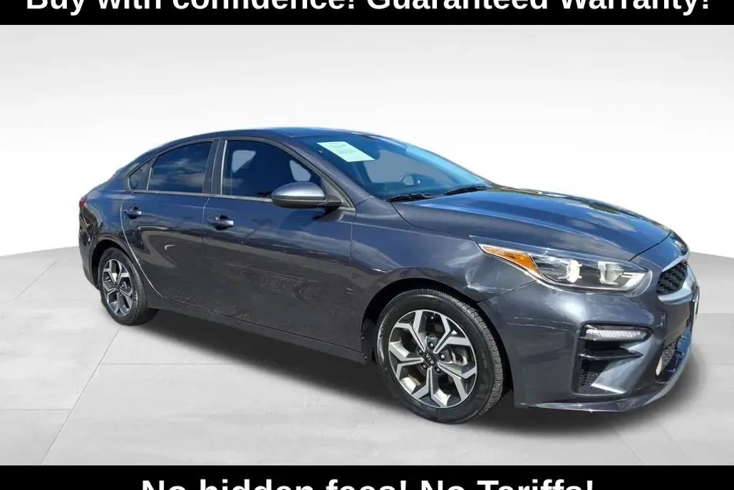 2021 Kia Forte LXS photo 1