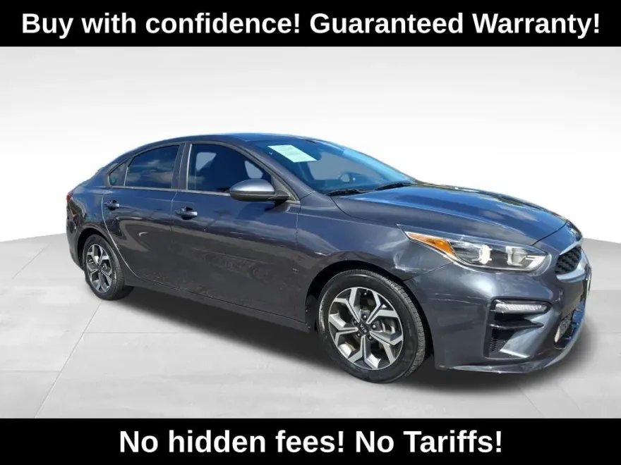 2021 Kia Forte LXS photo 1