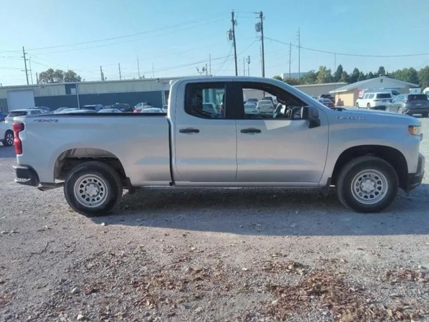 2021 Chevrolet Silverado 1500 photo 1
